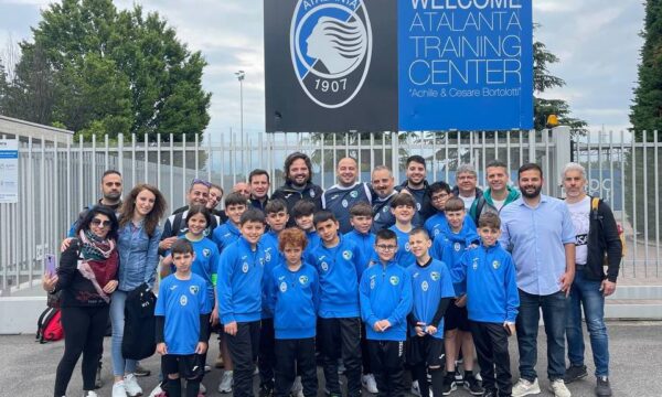 La scuola calcio “Life Simeri Crichi” in trasferta a Bergamo: esperienza unica per i bambini
